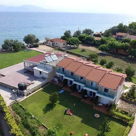 Daire Christopoulos Aigio